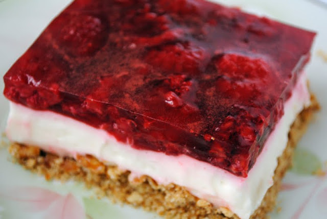 Pretzel Salad 3